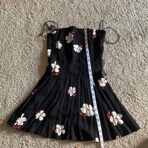 Reformation Sarah Dress Size 0 Black Floral